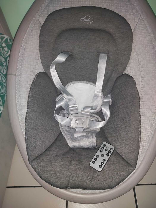 Cangaroo Cloud Premium – електрическа бебешка люлка, като нова