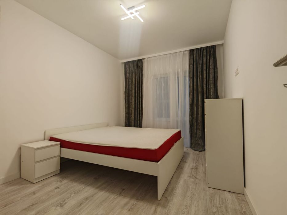 Inchiriez apartament 3 camere