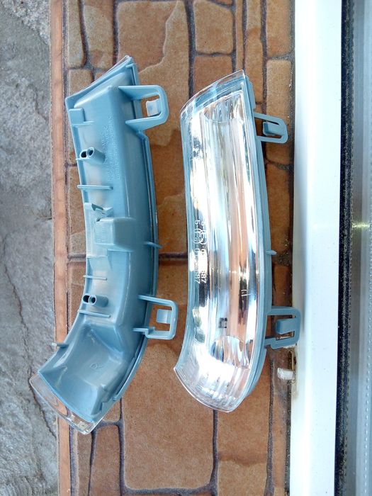 Мигач в огледала LED VW голф 5,6,Шаран, Пасат б5.5 б6 Шкода