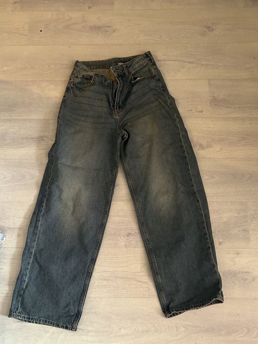 Джинсы разные