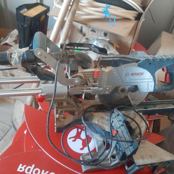 Торцовка фирма Бош