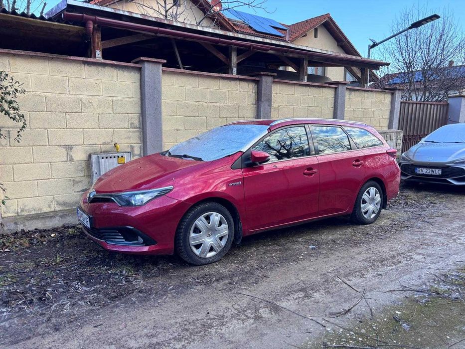 TOYOTA Auris 2016 — imagine 3
