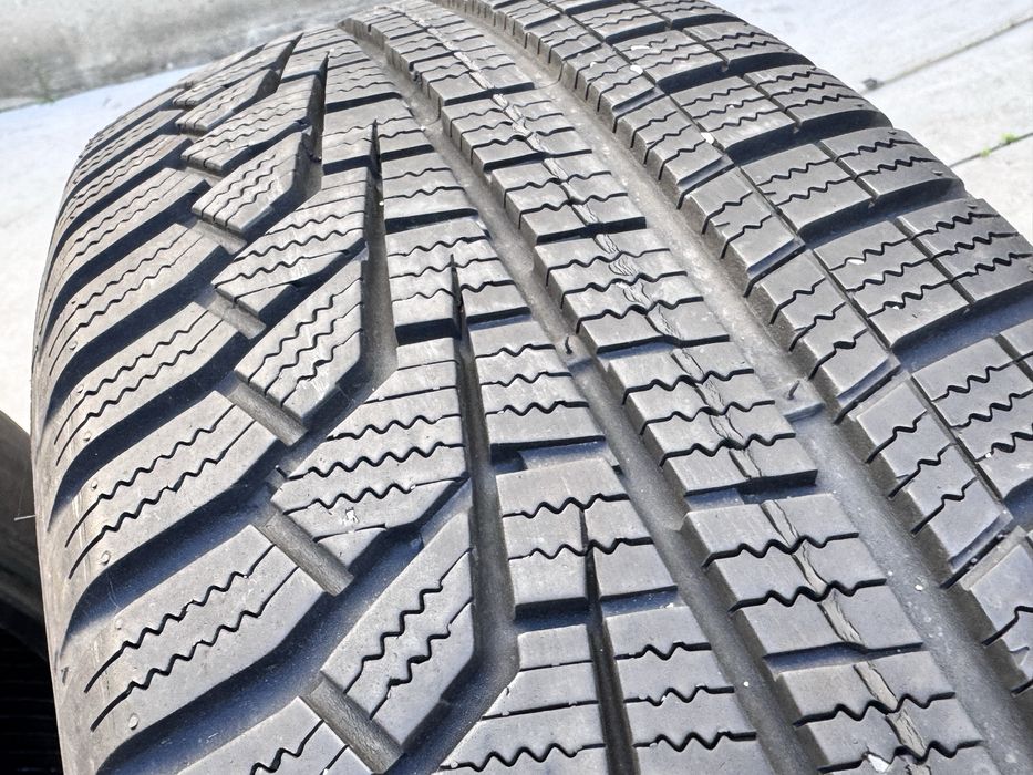 215/70/R16 Hankook Winter 2бр зимни dot2319