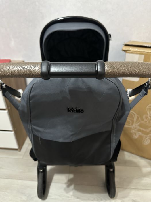 Коляска Kidilo D900 2B1