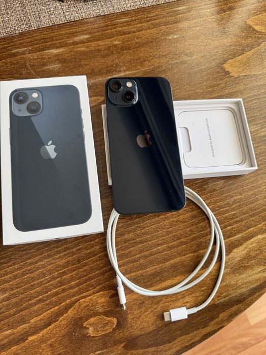iPhone 13 128 GB Midnight