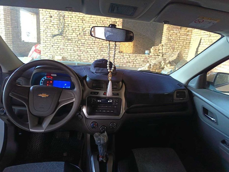 Moshina sotiladi xolati yangi