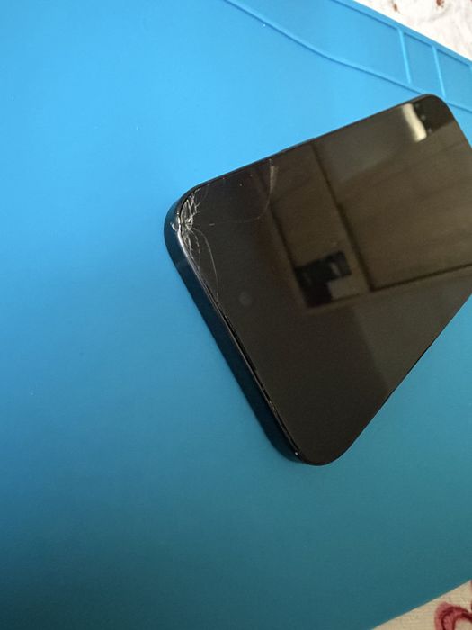 Carcasa originala  iphone 15