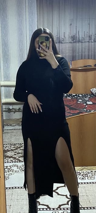 Вечернее платье с разрезом