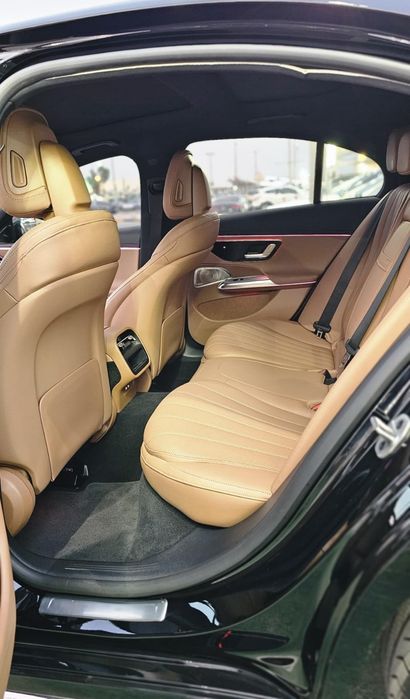 Mercedes Benz W 214 E 300 New