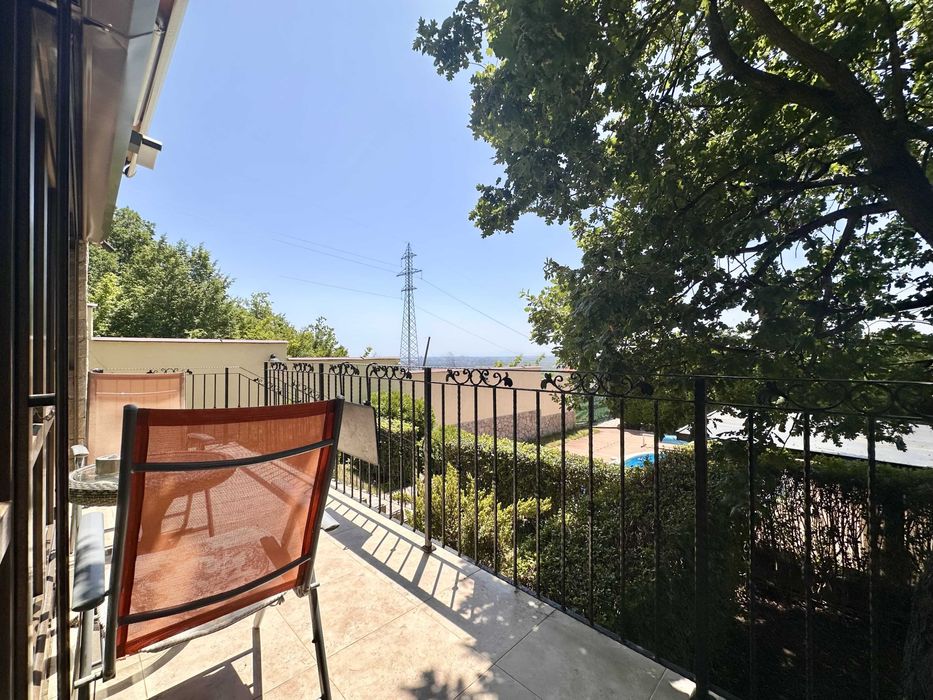 Продава се Къща в с. Кошарица, Област Бургас - 239 кв.м за 2406 €/кв.м - Снимка #18