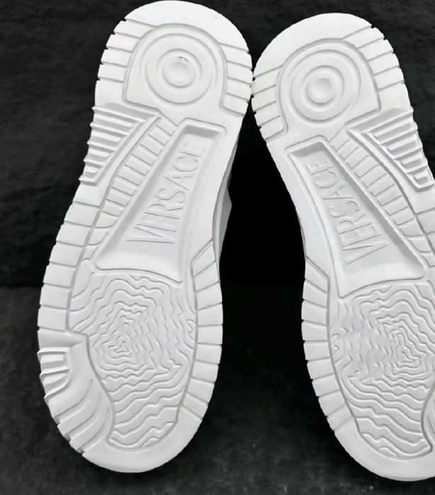 Vand versace odissea white. orice marime disponibila!