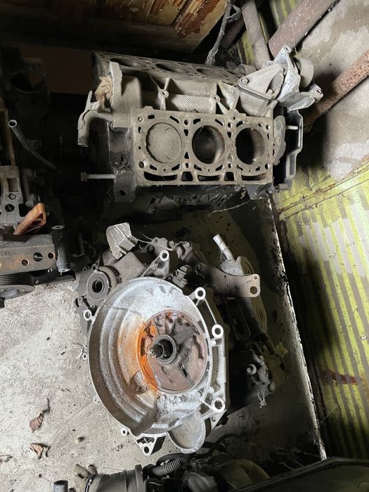 Блок и автоматична  скоростна кутия за пежо 607 / peugeot 607 3.0 i