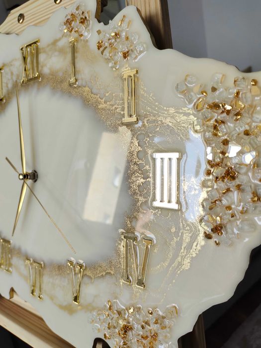 Настенные интерьерные часы