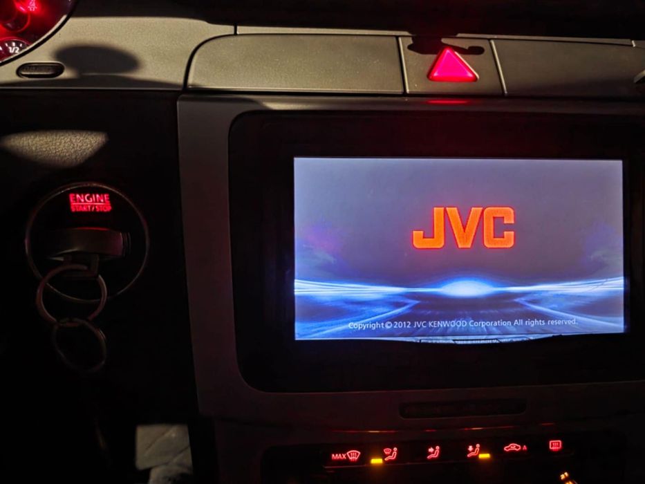 Navigatie jvc   .
