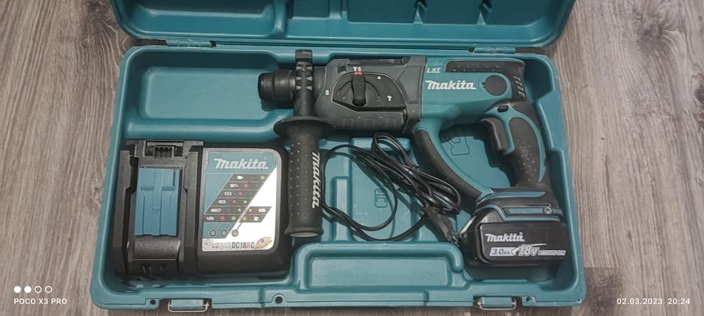 Перфоратор makita
