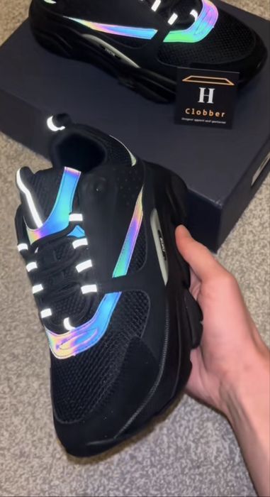 Dior b 22 noi cu cutie