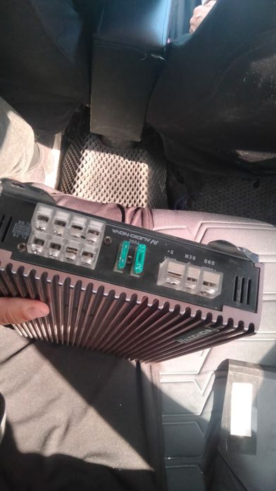 Продам усилитель aa4.100, 1700 Вт