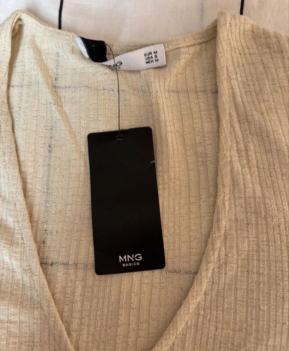 Нова рипсена тениска MANGO (M/S) – С ЕТИКЕТ