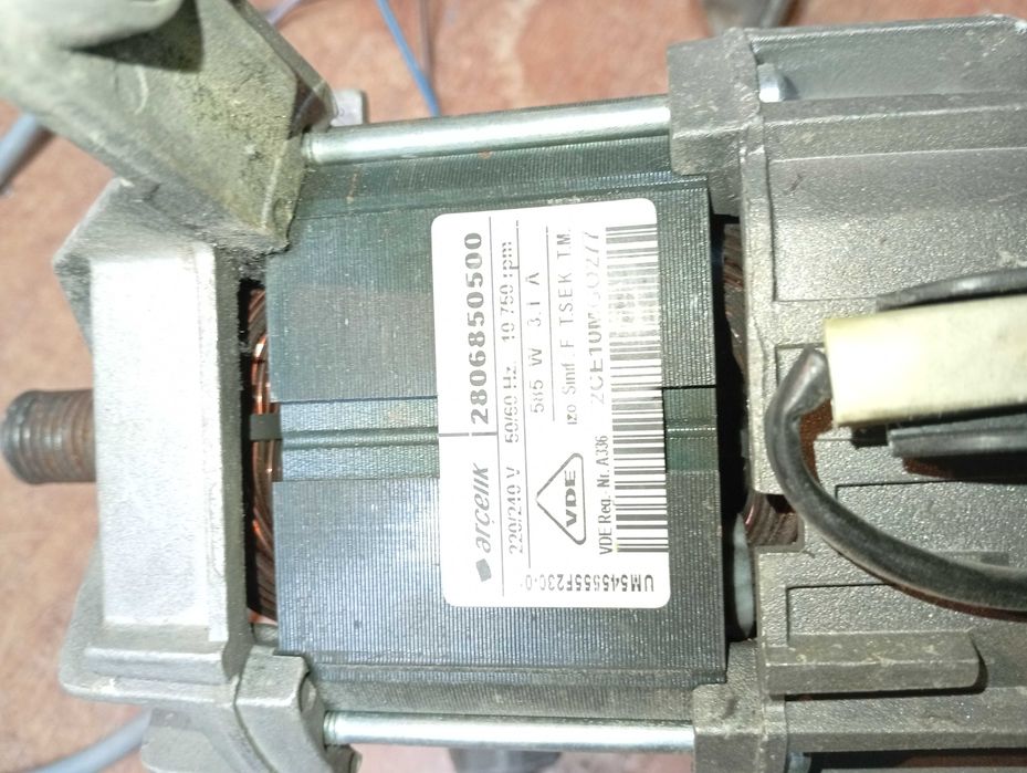 Продам эл.мотор от импортной стиралки
