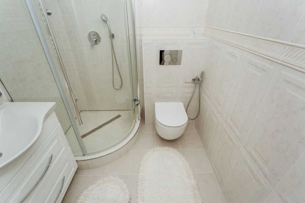 Дава се под наем Двустаен апартамент в София, Център - 68 кв.м за 450 € - Снимка #4