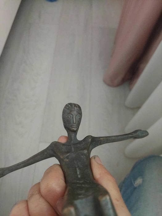Piesă de Muzeu / Raritate Mid-Century: Crucifix Bronz Masiv Anne-Marie Roux, Chéret Paris 1960