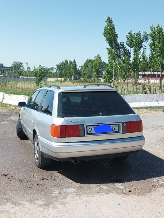 Audi C4 100 avant