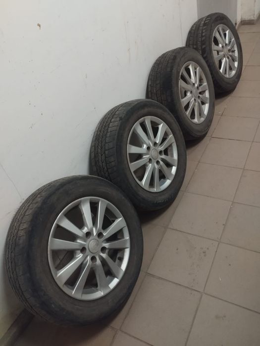 Шины дисками для Toyota  р16