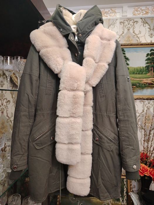 Женские, качественные куртки. 44-46 размеры.