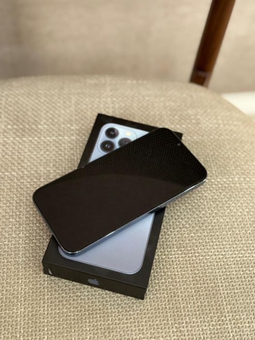 iPhone 13 pro max в отличном состоянии