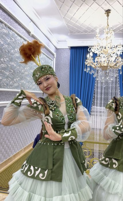 Продам Танцевальные костюмы