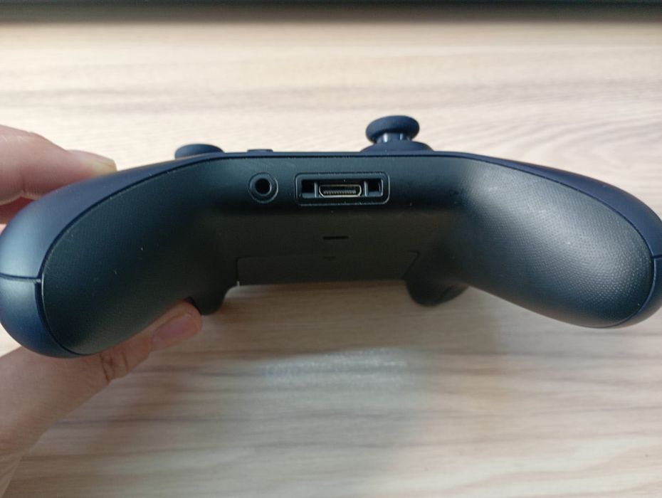 Фиолетовый контроллер Xbox Fortnite
