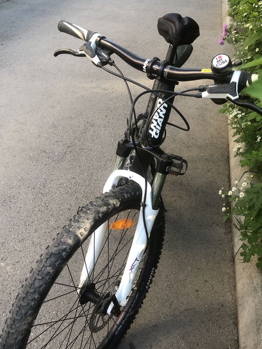 Велосипед Giant.