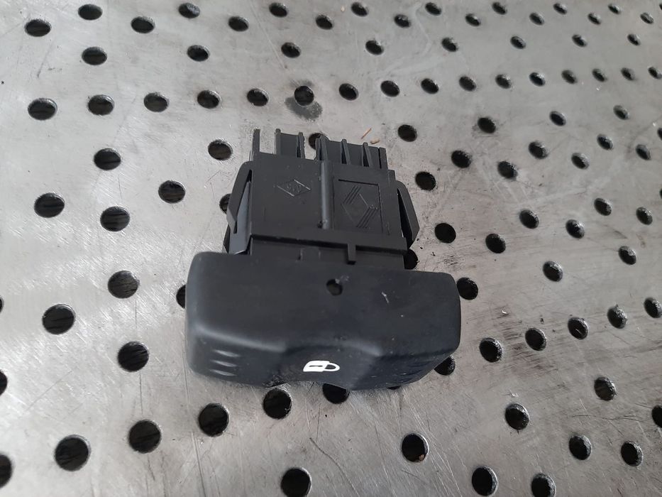 buton blocare dacia logan 1 ls 870249