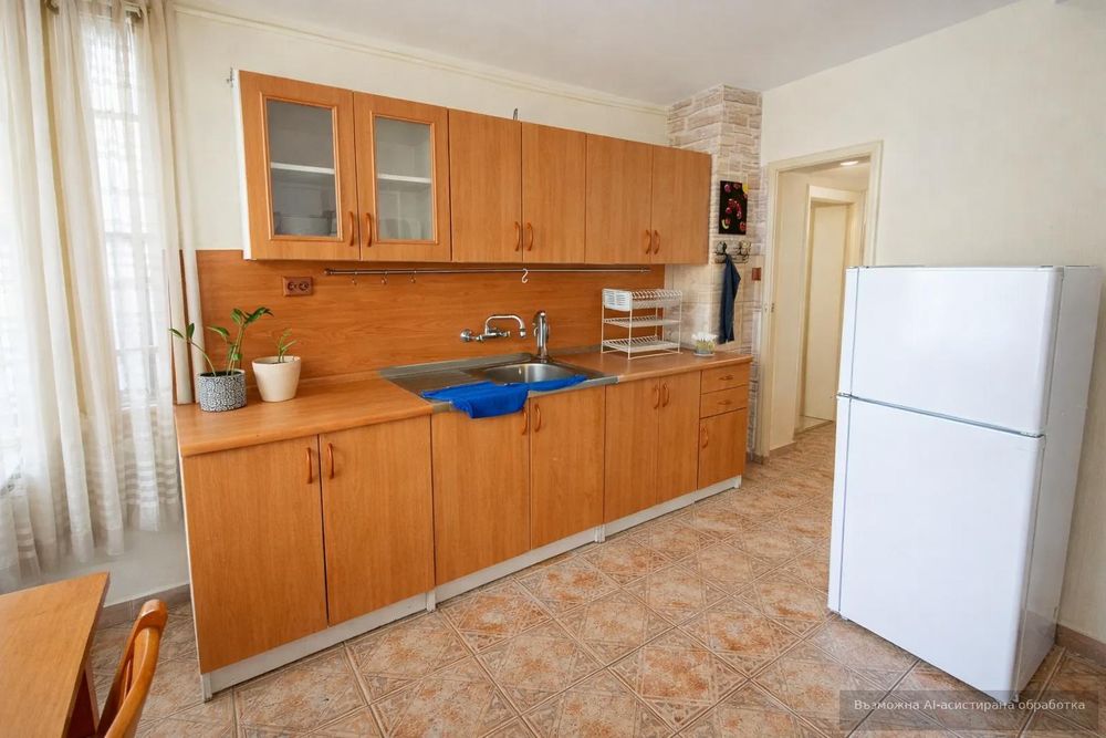 Дава се под наем Двустаен апартамент в Пловдив, Тракия - 58 кв.м за 378.93 € - Снимка #2