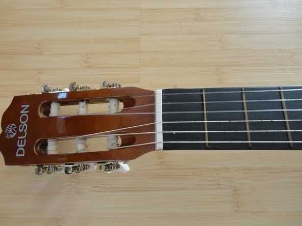 Chitara clasica originala Delson in stare perfecta