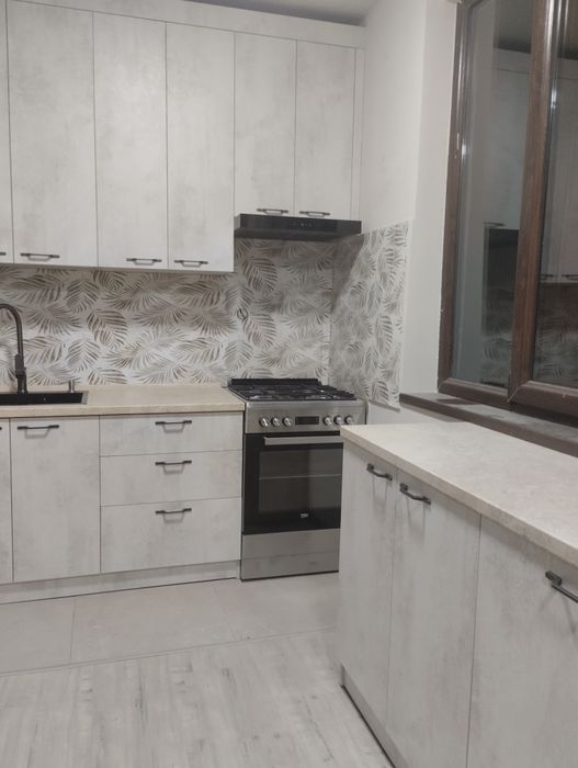 Корпусная мебель. Кухни. Офисные столы.