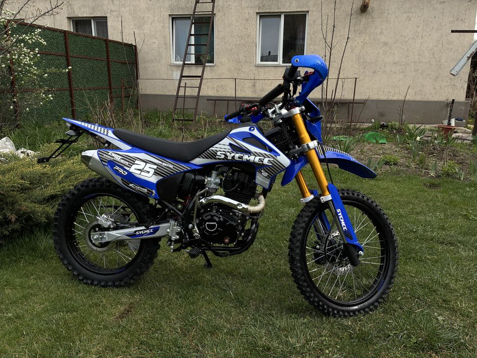 Продам эндуро 250 куб новый