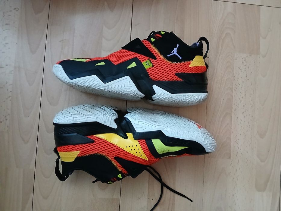 Маратонки  Westbrook