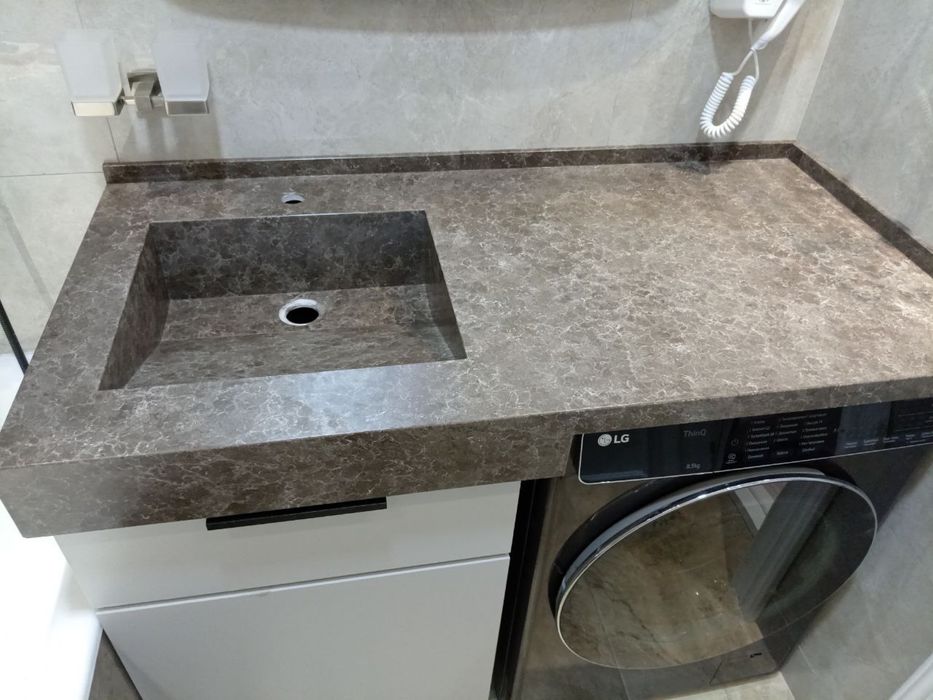 столешнитца кварс и акриль