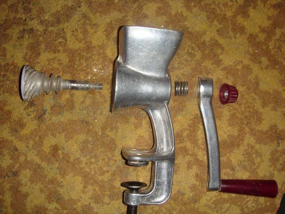 Ручная мельница/перцемолка/кофемолка/ Мрия .СССР  .