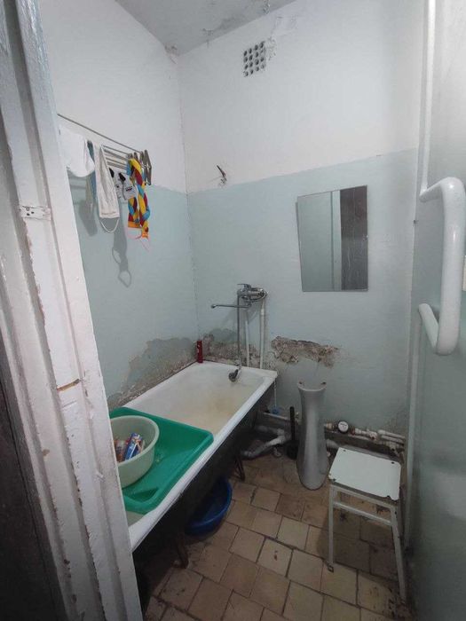 Продаётся 4х комн квартира на 2 этаже Ор-р 5 микрорайон