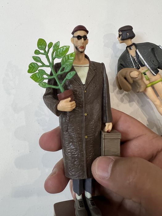 Фигурка из фильма «Леон»