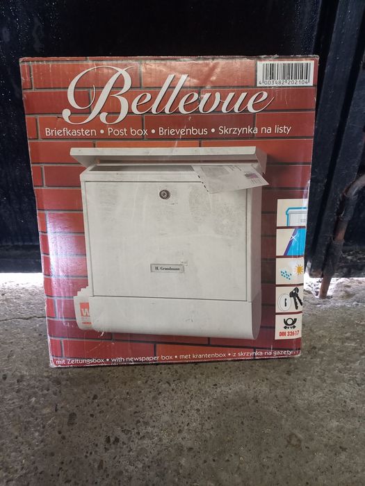 Пощенска кутия нова