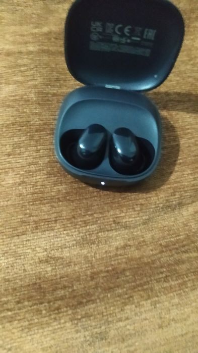 Продам наушники СРОЧНО