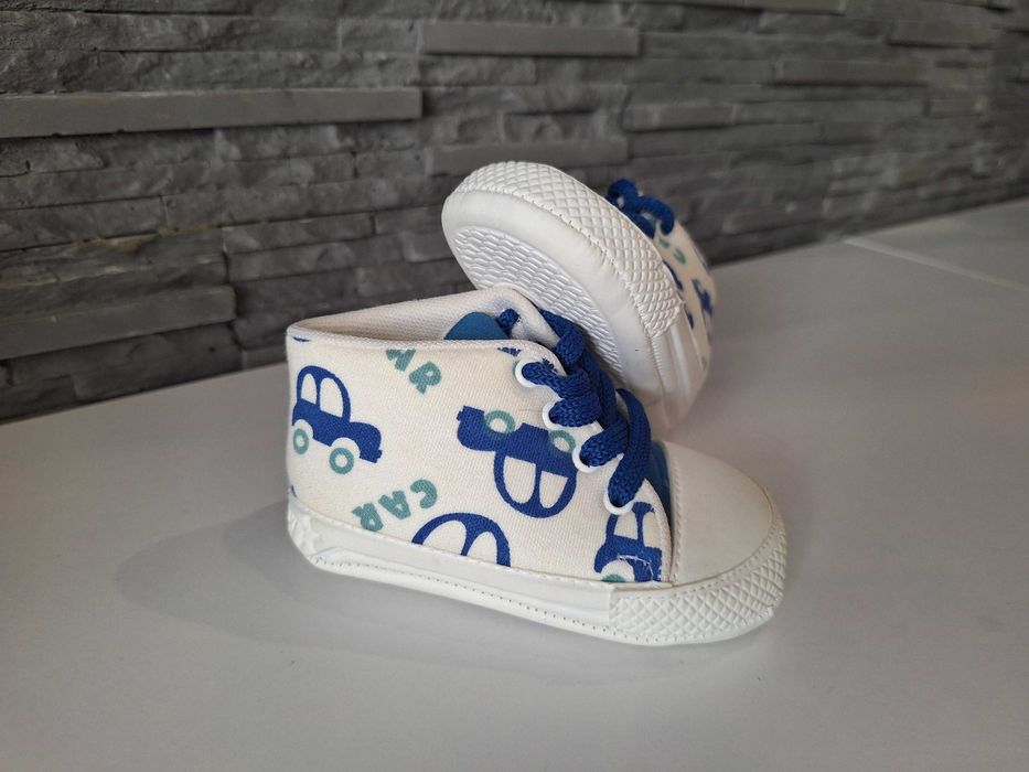 Буйки  пантофиии