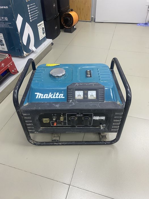 Бнзогенератор Makita EG285OA TM79