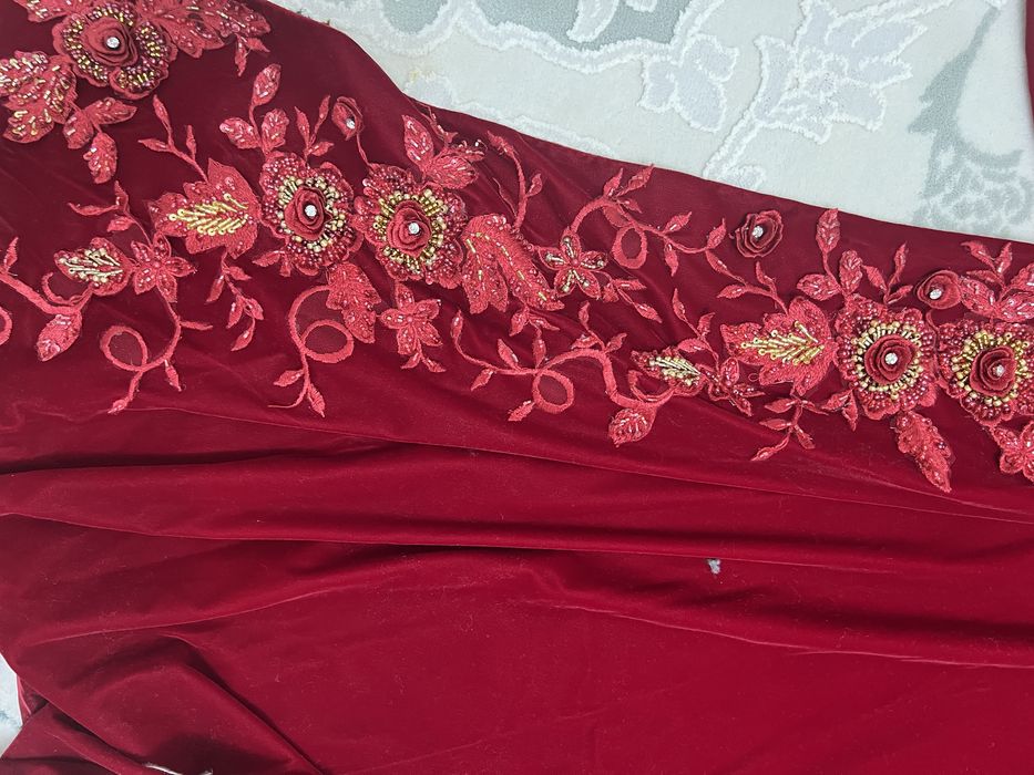 Продаю чапан и платье келинское келин сарпа куйлак