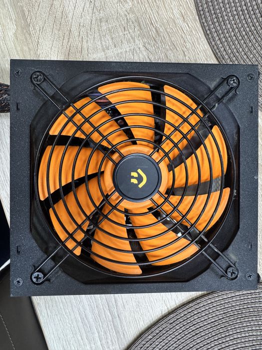 Sursa Enjoy 650W Gold