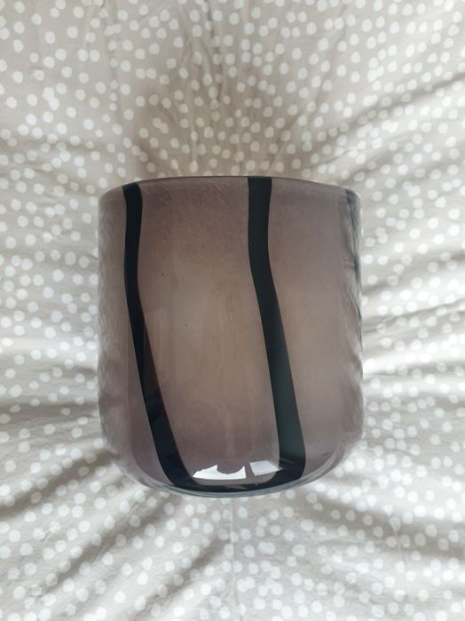 Чисто нова стъклена кашпа H&M