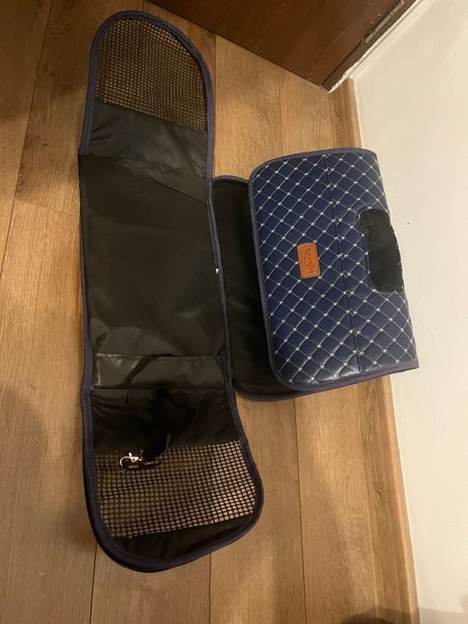 Vand geanta de transport pentru caini si pisici